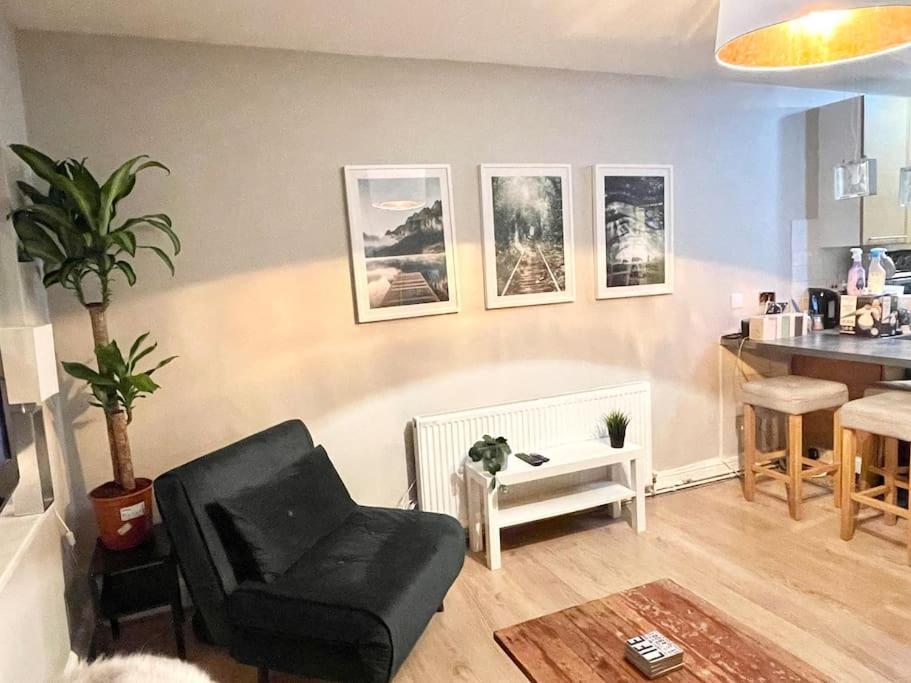 *New* Beautiful 2 Bedroom House In Central Location London Kültér fotó